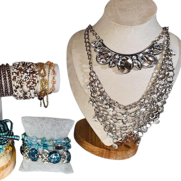 Necklace and Bracelet Bundle 28 pc Lot - Picture 6 of 15